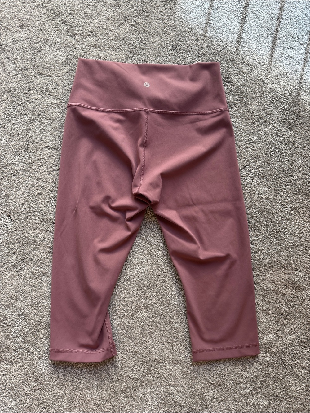 lululemon athletica Women's Mauve Cropped Leggings